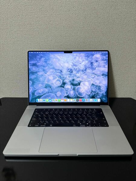 MacBook Pro 2021 M1 Max メモリ32GB/SSD1TB 16インチ