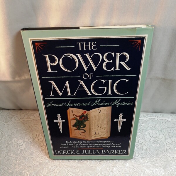 THE -POWER OF MAGIC 洋書
