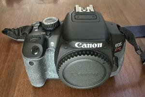 キャノン Canon EOS Kiss X6i、EF 80-200mm1:4.5-5.6 II、EFS 18-55mm MACRO 0.25m/0.8ft