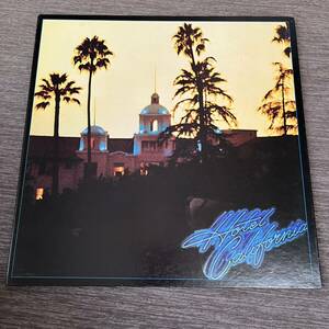 【国内盤ポートレート付】EAGLES HOTEL CALFIORNIA イーグルス ホテルカリフォルニア / LP レコード / P10221Y / ライナー有 / 洋楽ロック
