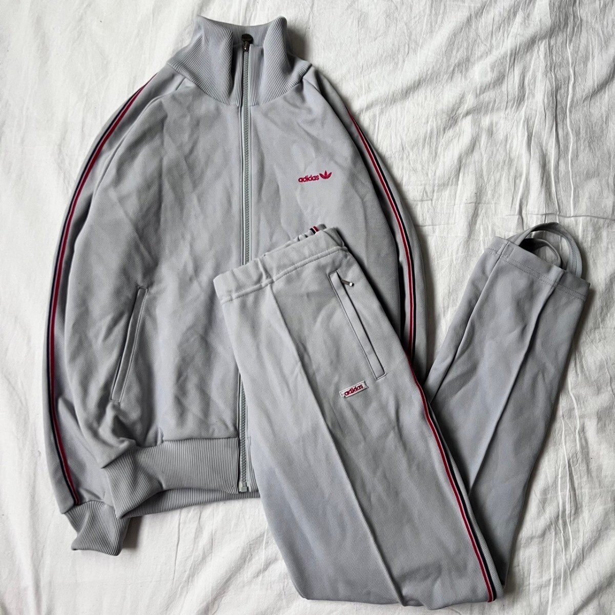 Yahoo!オークション -「adidas 80s」(ジャージ) (上下セット)の Yahoo!オークション -「adidas 80s」(ジャージ) (上下セット)の