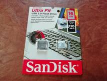 SanDisk Ultra Fit サンディスクCZ43 16GB USB 3.0 フラッシュドライブ130MB(1)【5A】_画像1