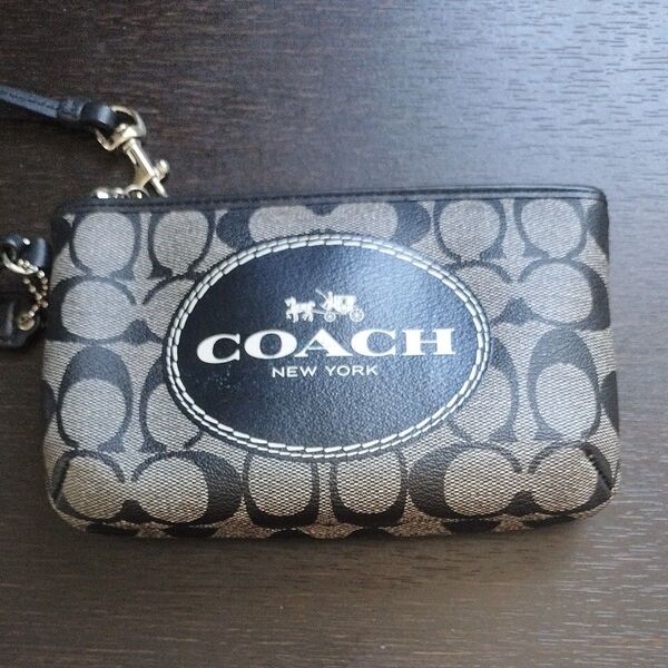 COACH シグネチャー ポーチ