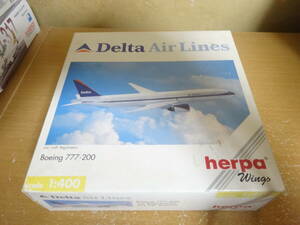 1/400　ヘルパ　デルタ航空　777-200