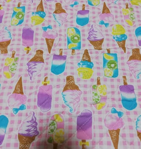 生地 キルティング アイスクリーム