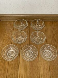 最終値下げ　ガラス鉢　ガラスボウル　2種類　７個セット　昭和レトロ 中古 深鉢 小鉢