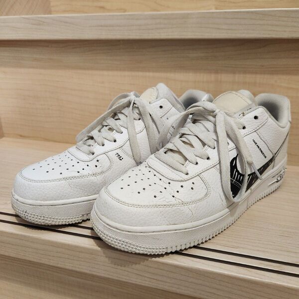 NIKE エアフォース1 LV8 メンズ 26cm