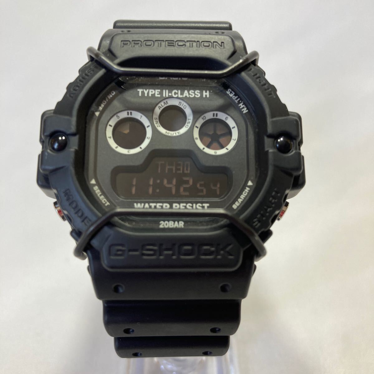 N.HOOLYWOOD G-SHOCKの値段と価格推移は?|2件の売買データから N.HOOLYWOOD G-SHOCKの値段と価格推移は?|2件の売買データから