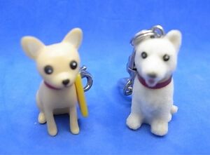 犬 フロッキー加工 フィギュア キーホルダー + ミニチュア Dog ファスナー　マスコット　チワワ　リプトン 非売品　イヌ　