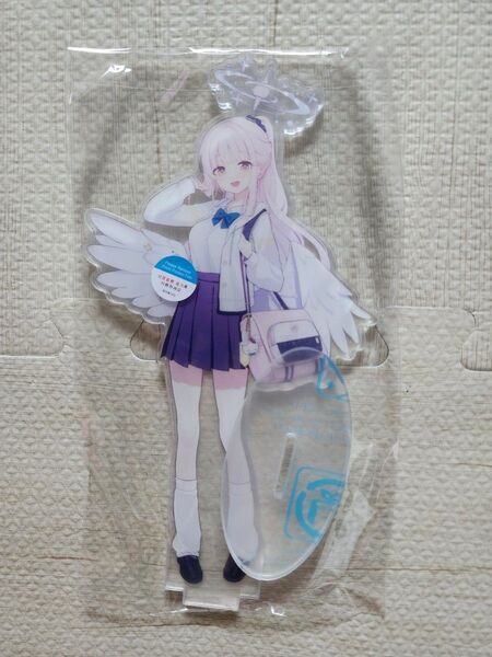 【韓国コミケ】ブルーアーカイブ ミカ(制服) アクリルスタンド