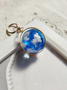 No.11 夏の空レジンキーホルダー　雲　空　 アクセサリー　ハンドメイド　レジン　青空　バッグチャーム