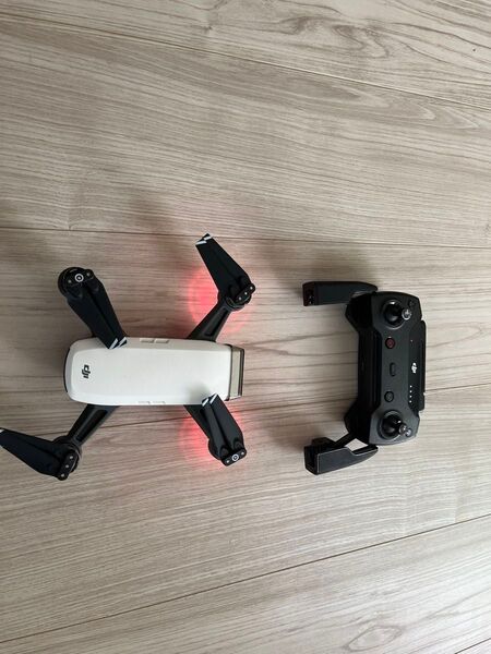 DJI ドローン