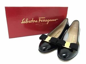 Salvatore Ferragamo フェラガモ ヴァラリボン パテントレザー ヒール パンプス サイズ 6１/2 (約24.0cm) 靴 ブラック系 DD7801