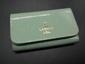 ■極美品■ LANVIN en Bleu ランバンオンブルー パテントレザー 4連キーケース 鍵入れ レディース ライトブルー系 DE1834