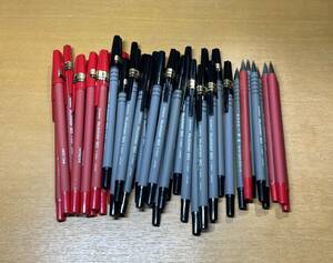 ZEBRA　ゼブラ　ラバー80　ボールペン　黒、赤　39本セット　大量