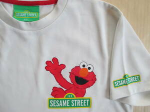 送料250円 SESAME STREET 半袖 エルモ ロゴ プリント Tシャツ 白 L 身幅55.5cm セサミストリート