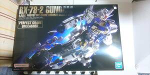  Bandai PG 1/60 UNLEASHED RX-78-2 Gundam новый товар нераспечатанный Mobile Suit Gundam 