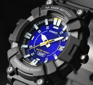 新品 逆輸入カシオ 最新作 10年電池搭載 軽さ50g 100m防水 サファイアブルーメタリック 腕時計 未使用 CASIO メンズ 激レア日本未発売
