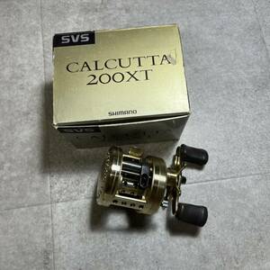 シマノ カルカッタ XT CALCUTTA 200 右ハンドル 良品 箱付き ベイトリール 