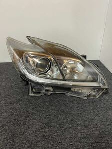 良品　プリウス　ZVW 30 後期　純正 HID 右　ヘッドライト　ユニット　KOITO 47-52 打刻 モ　81145-47411