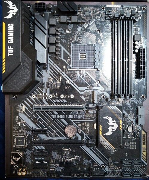 ASUS TUF B450 PLUS