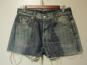 ※LEVIS TRAUSS＆CO　Levi's　リーバイス　ショートパンツ　501　W30　L34　前ボタン　ダメージジーンズ　紺　デニムショートパンツ