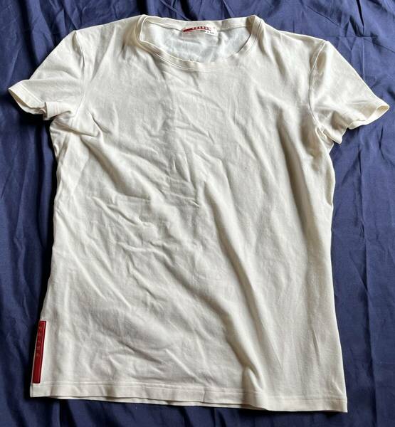 プラダスポーツ PRADA SPORT Tシャツ カットソー 半袖 薄手 ロゴ M 定番　ロゴプレート　高級タイプ