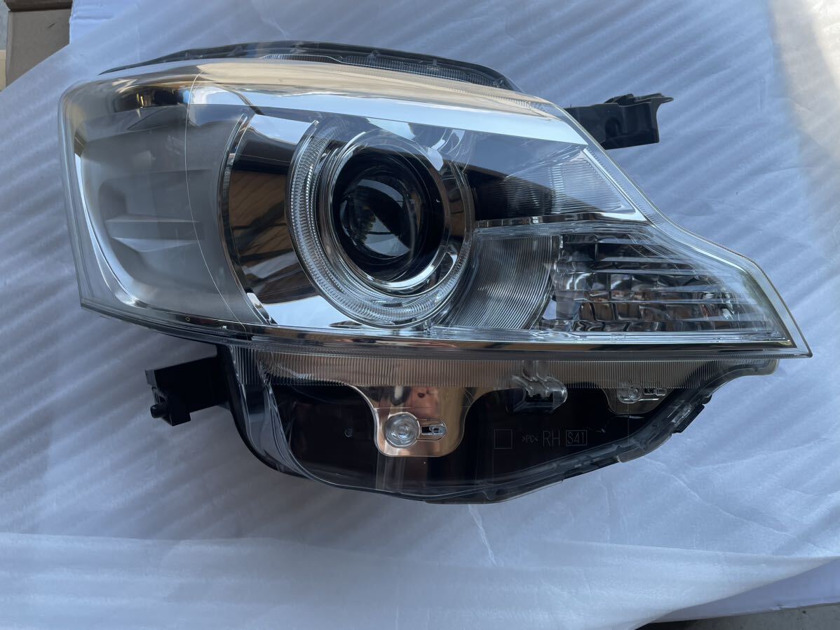 MK32S スペーシアカスタム 右ヘッドランプユニット 35120-81M64