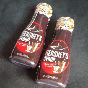 HERSHEY'S　チョコレートシロップ２本