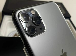 iPhone11 pro simフリー　256GB スペースグレー