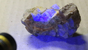 岐阜県 平岩鉱山の蛍石 （フローライト/fluorite）