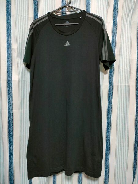 adidas 半袖Tシャツ