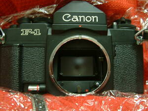 デッドストック！Canon　NewF-1　美品です。