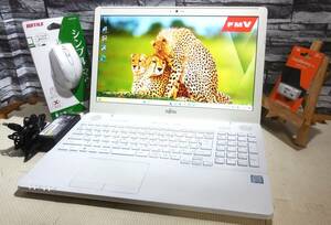 * beautiful white & super speed strongest i7 luxury specification!* full HD liquid crystal /Windows11[ new goods SSD512GB/DDR4 8GB/core i7-7700HQ(4 core ]Blu-ray/office/ Fujitsu AH50/B3