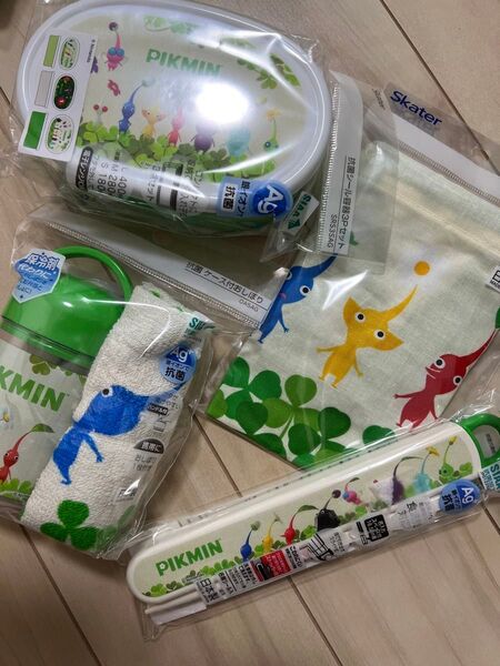 ピクミン お弁当箱3種 巾着 お箸 おしぼり 4点セット