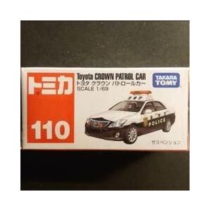 トミカ クラウン パトカー