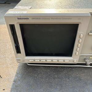 Tektronix AWG610 1Hz-260MHz 2.6Gs テクトロニクス　オシロスコープ　ジャンク品　送料無料　現状品