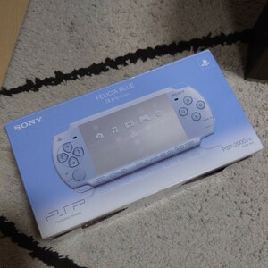 PSP2000 フェリシアブルー 箱のみ プレイステーションポータブル