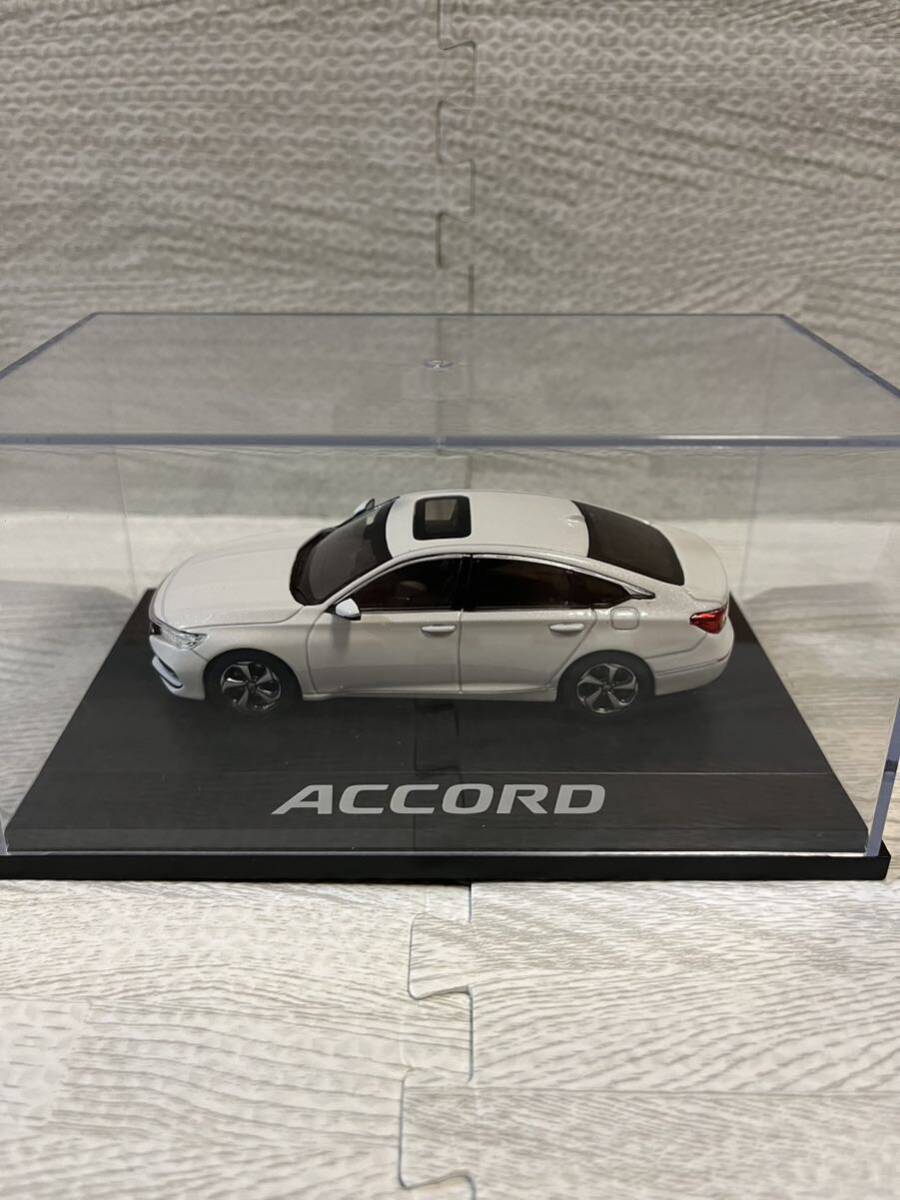 Amazon | ミニカー 1/43 アコード セダン サテンシルバー