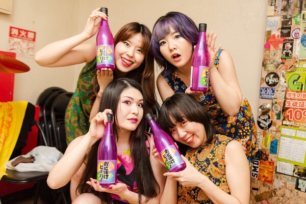 おとぼけビ~バ~ よよよしえさん公認手提げバッグ付 純米大吟醸 720ml 奥羽自慢 Otoboke Beaver あっこりんりん かほキッス