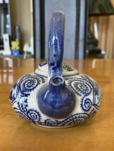 old Imari old small teapot,. Tang ., blue and white ceramics, green tea 