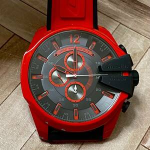  diesel wristwatch men's red rubber belt 