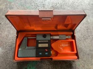 Y34*mitsutoyo digital micrometer 0-25mm