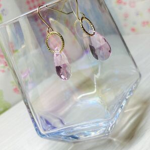 しずく ドロップ 雨 あめ 飴 大きい 大きめ 大きな ピアス ハンドメイド