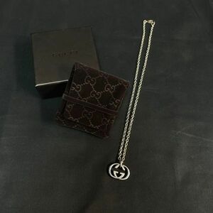 FEc061Y06 GUCCI Gucci GG Inter locking колье серебряный 925 аксессуары с коробкой сумка для хранения имеется подвеска 