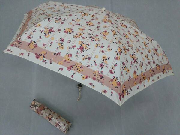 折りたたみ傘　軽量　レディース 雨傘　新品　花柄（プチトートバッグ袋入り）　白