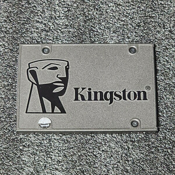 Kingston RBU-SC180S37/64GJ2 64GB SATA SSD 2.5インチ内蔵SSD フォーマット済 PCパーツ 動作確認済 60GB