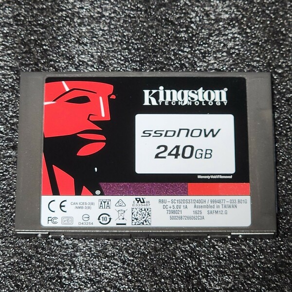 Kingston RBU-SC152DS37/240GH 240GB SATA SSD 正常品 2.5インチ内蔵SSD フォーマット済 PCパーツ 動作確認済 250GB 256GB