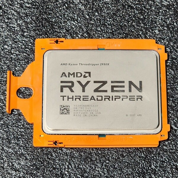 CPU AMD Ryzen Threadripper 2950X 3.5GHz 16コア32スレッド Socket TR4 PCパーツ 動作確認済み