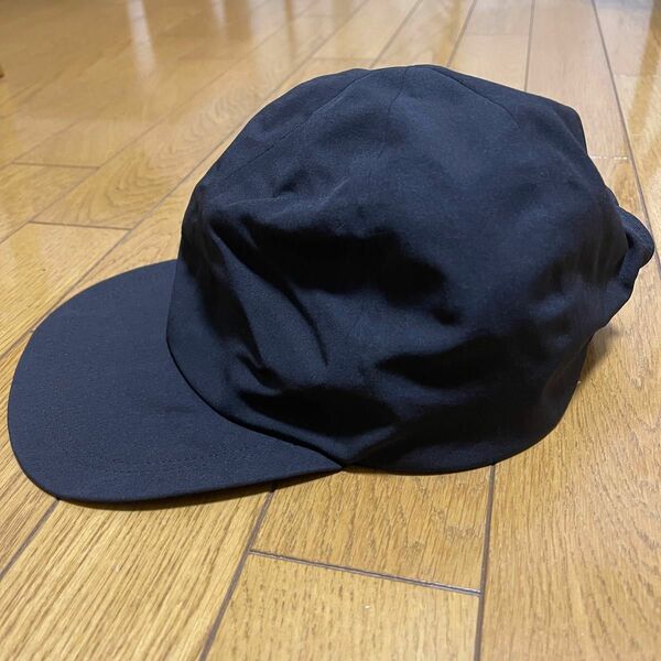 キャップ 帽子　ユニクロ　黒　ブラック　シンプル